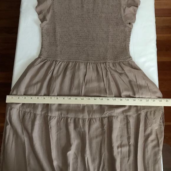 ZESICA Tiered A-Line Flutter Short Sleeve Smocked Midi Dress Women’s Size Large - Picture 14 of 16